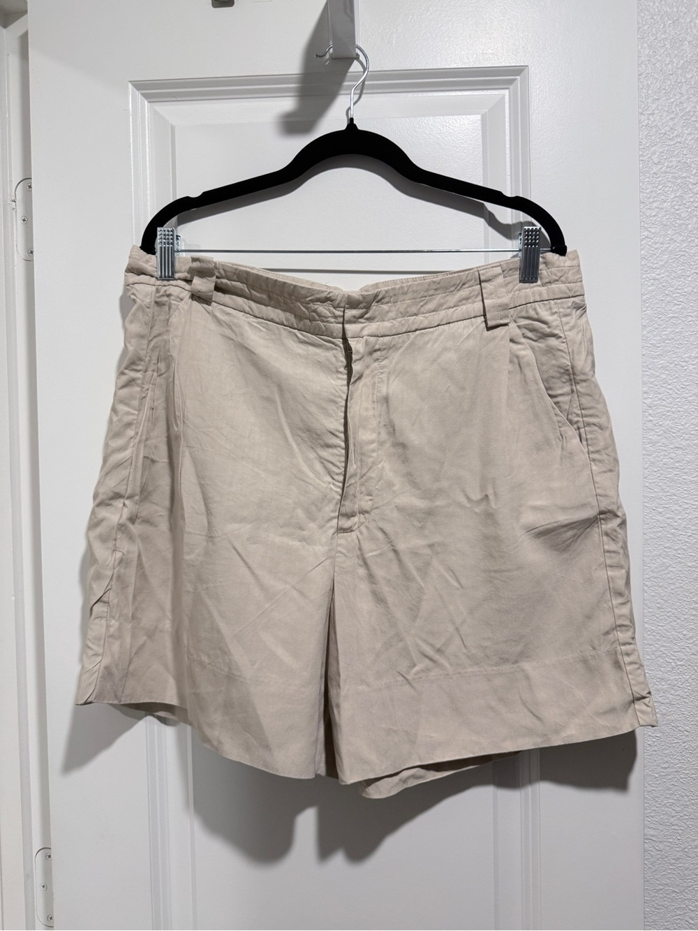 Free People Neutral Beige Khaki High-Rise Relaxed Bermuda Shorts Size 14